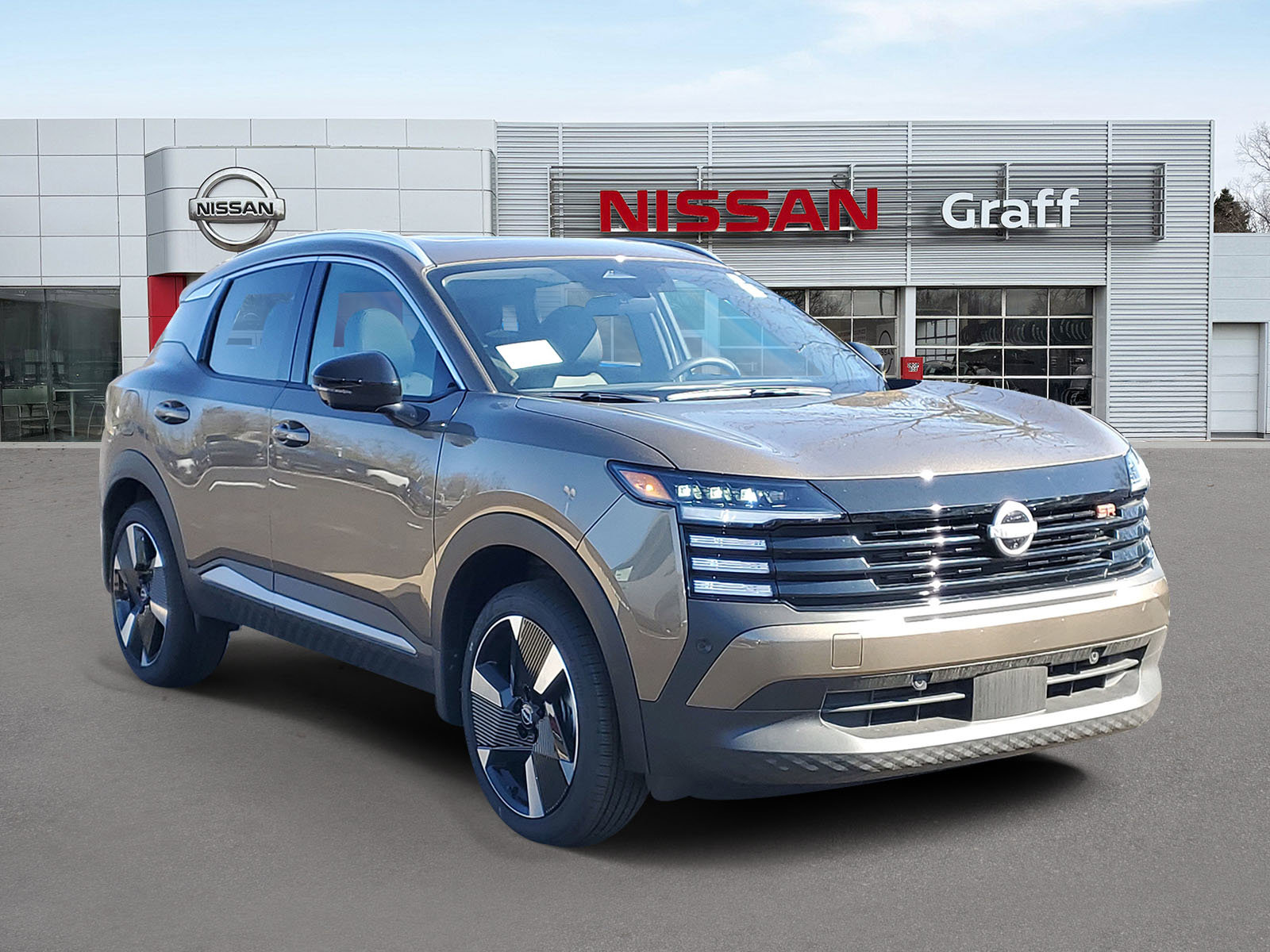 New 2026 Nissan Kicks SR w/ SR Premium Package image 2