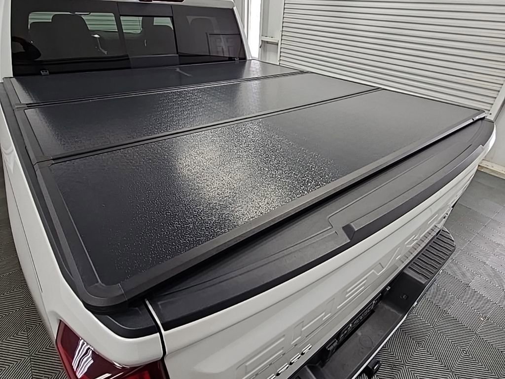 Used 2020 Chevrolet Silverado 1500 LTZ w/ LTZ Premium Package image 38