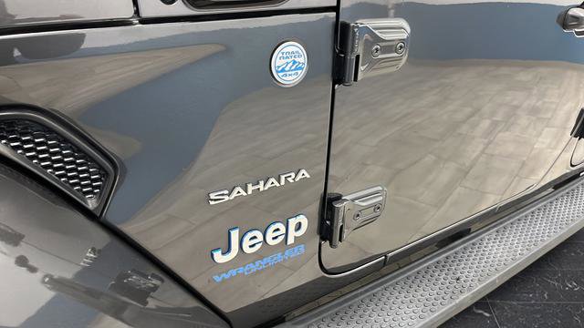 Used 2022 Jeep Wrangler Unlimited Sahara w/ Cold Weather Group image 40