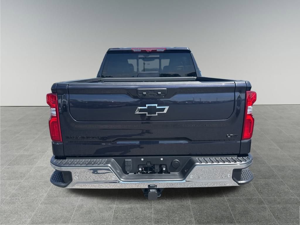 Used 2024 Chevrolet Silverado 1500 LTZ w/ Technology Package image 7