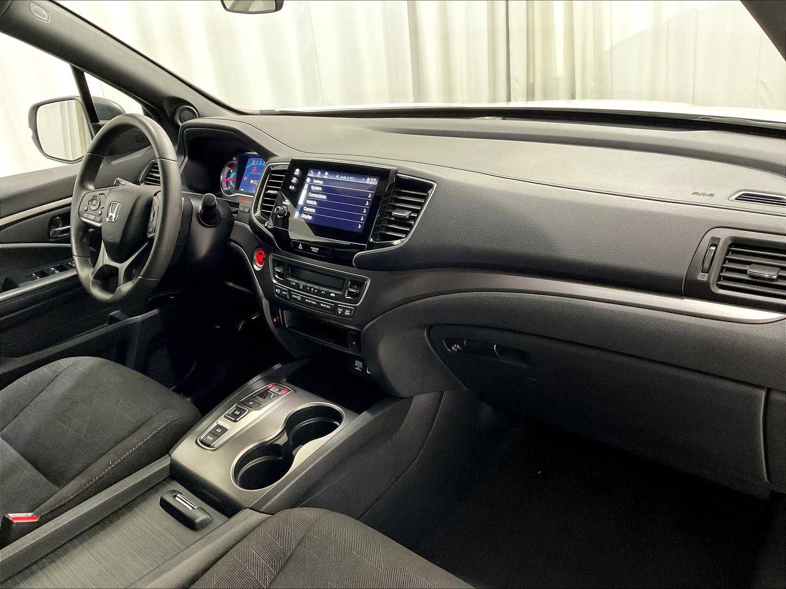 Used 2022 Honda Pilot Sport image 14