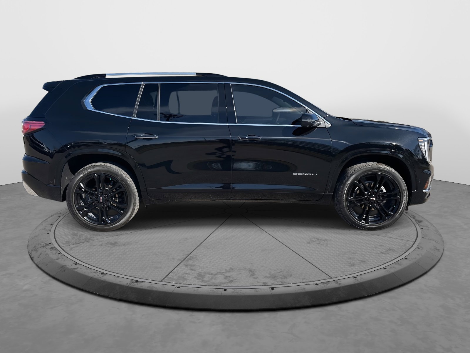 Certified 2024 GMC Acadia Denali w/ Super Cruise Package image 9