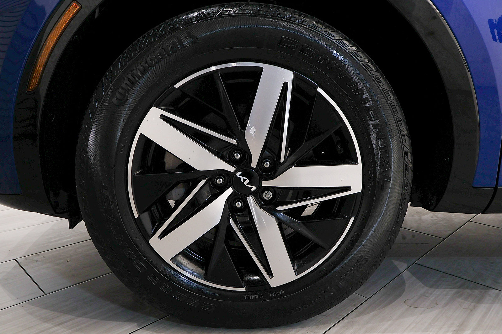 Used 2022 Kia Sorento S w/ Panoramic Sunroof Package FWD image 10