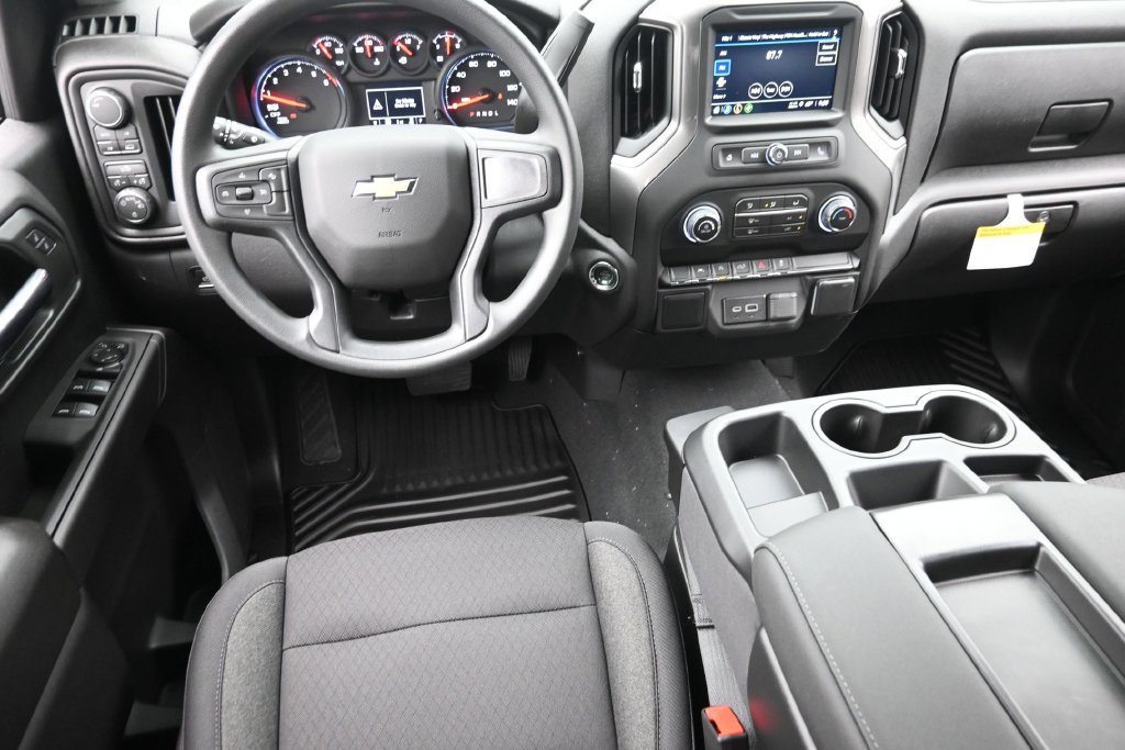 New 2026 Chevrolet Silverado 1500 Custom AWD/4WD image 14