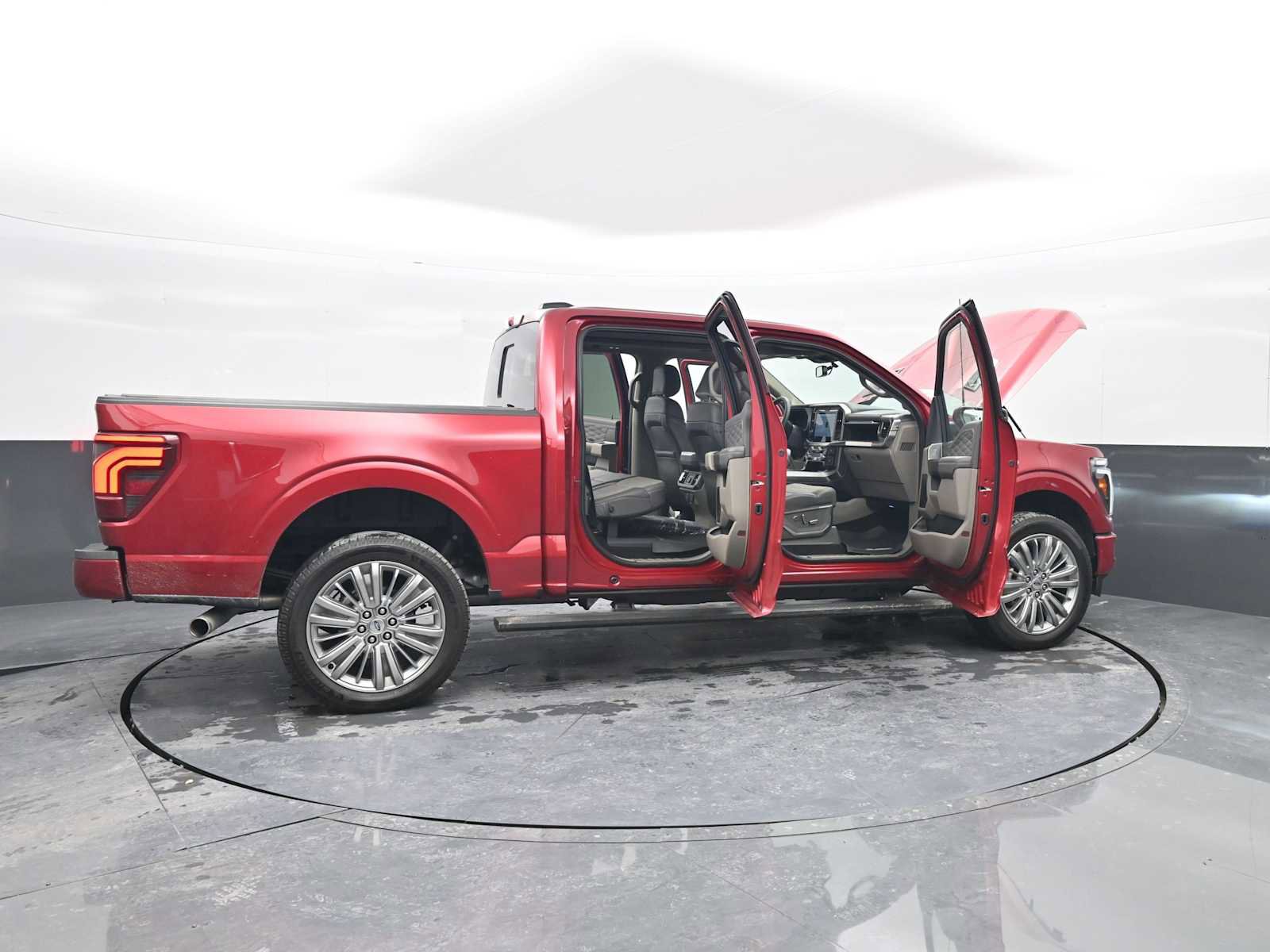 Used 2025 Ford F150 Platinum w/ Equipment Group 703A Plus image 44