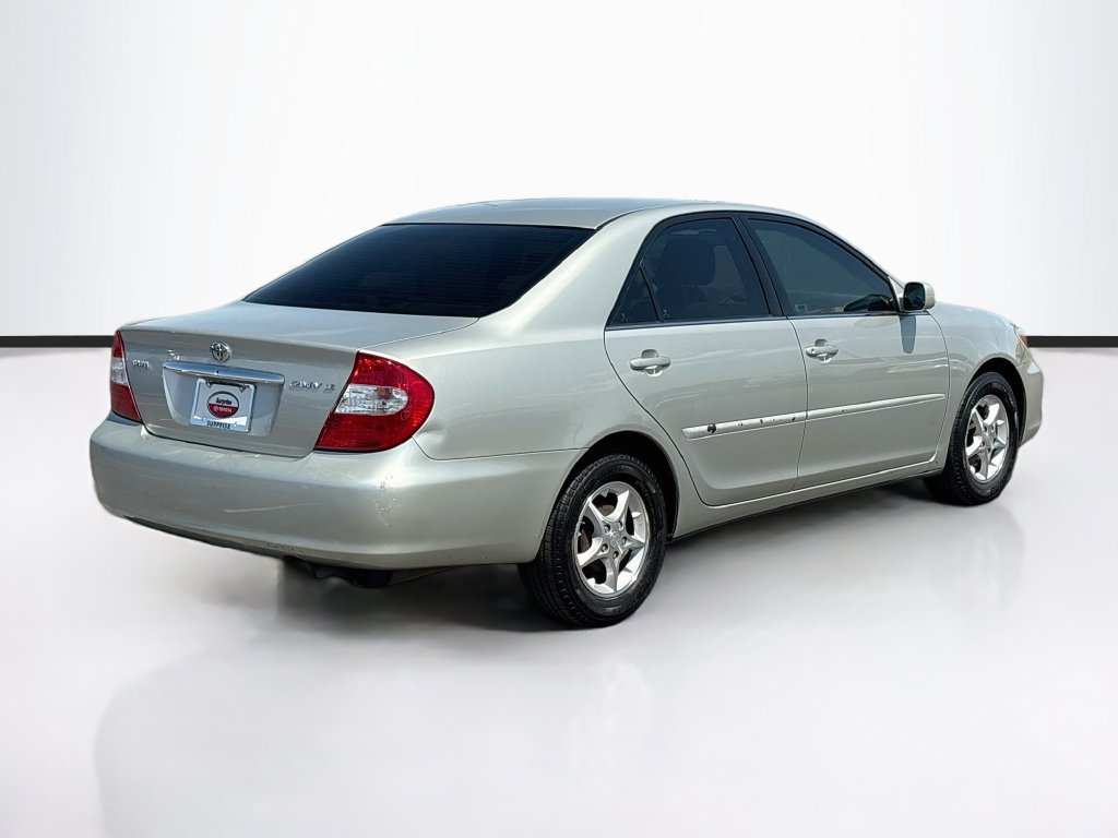 Used 2004 Toyota Camry LE FWD image 5