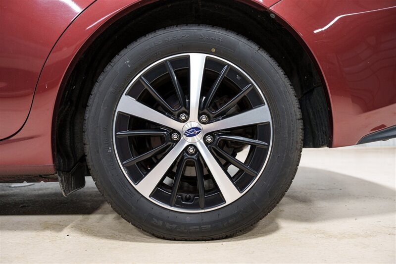 Used 2019 Subaru Impreza 2.0i Premium AWD/4WD image 11
