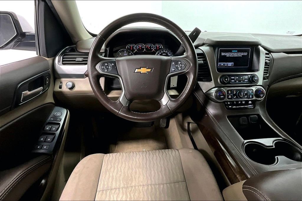Used 2019 Chevrolet Tahoe LS w/ Enhanced Driver Alert Package RWD image 6