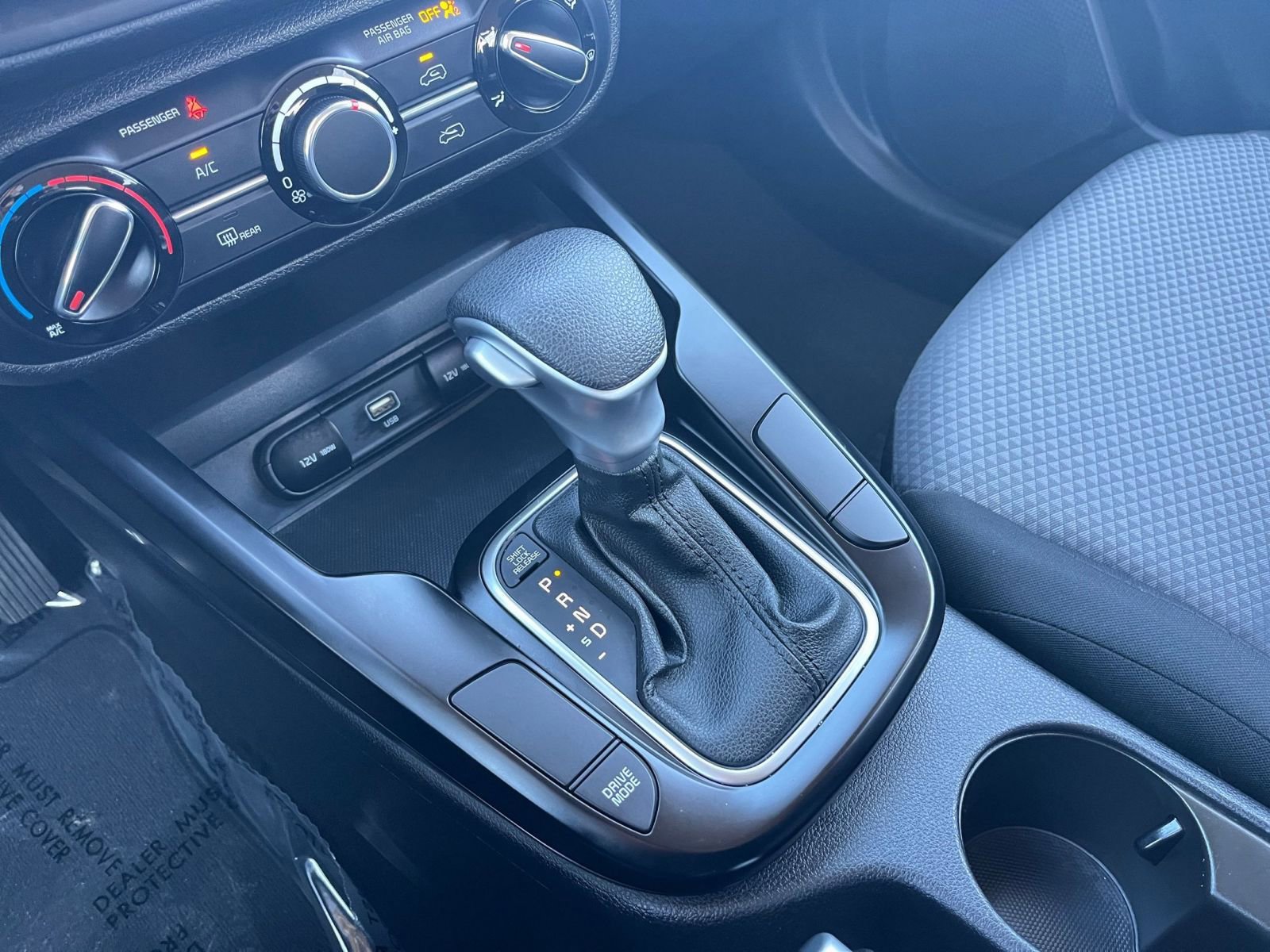 Used 2025 Kia Soul LX w/ LX Technology Package image 39