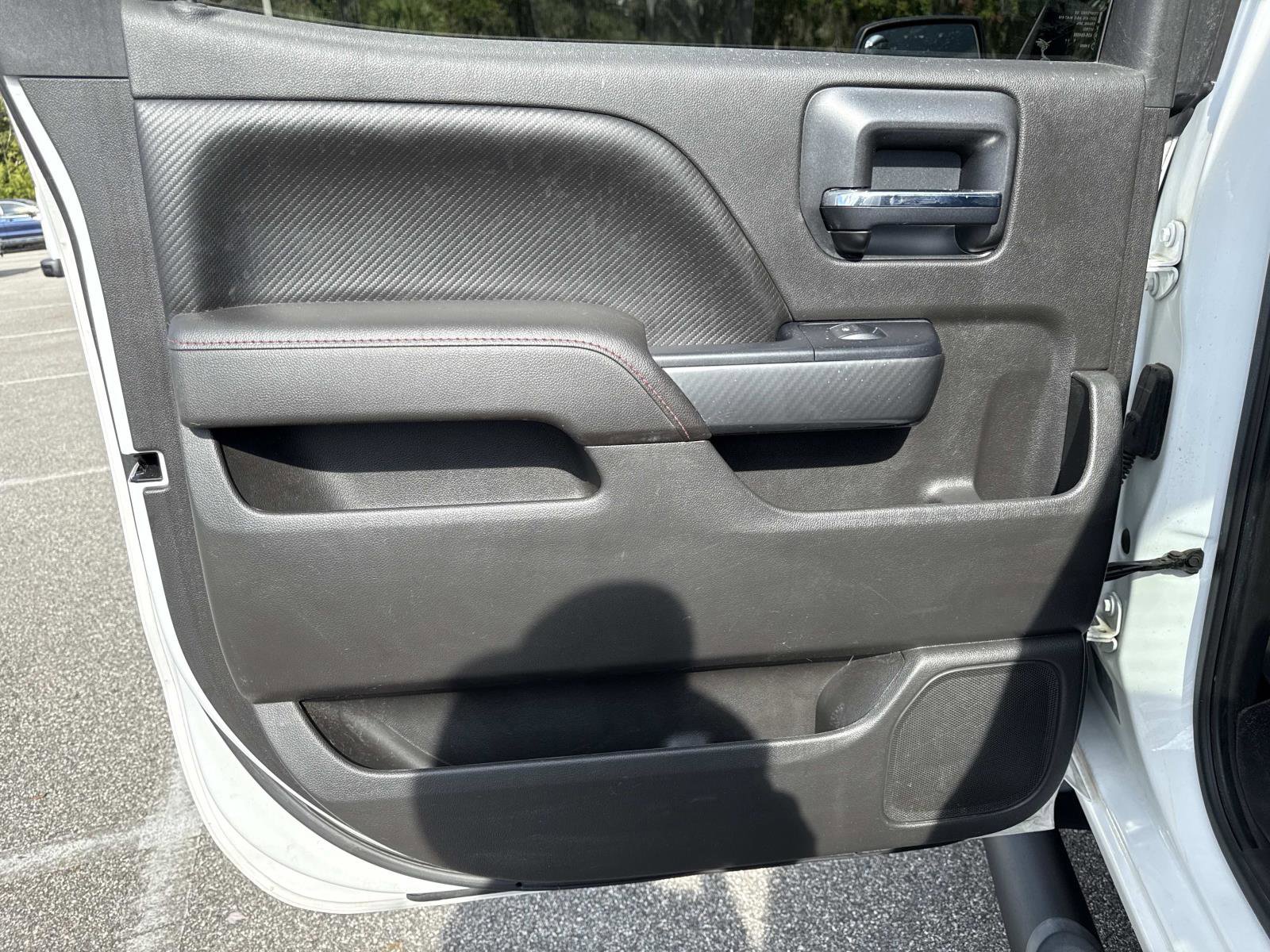 Used 2017 GMC Sierra 1500 SLT image 9