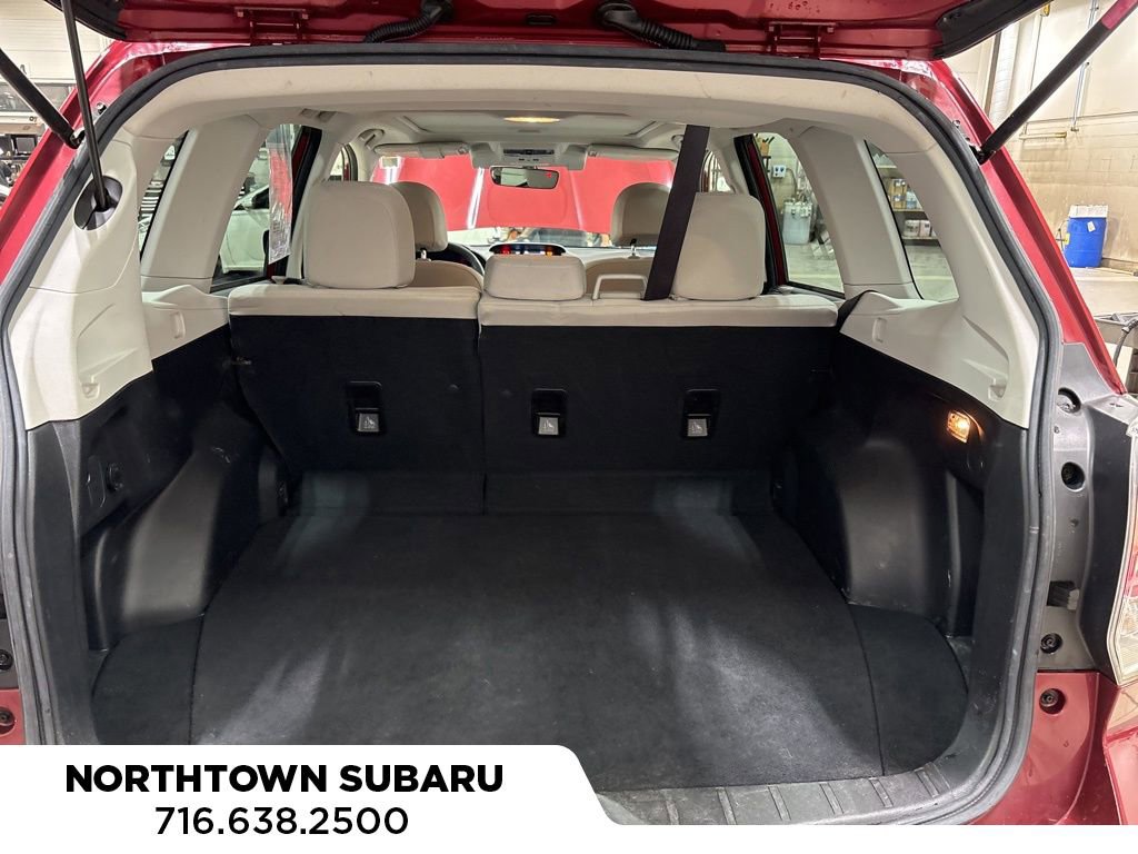 Used 2018 Subaru Forester 2.5i Premium image 12