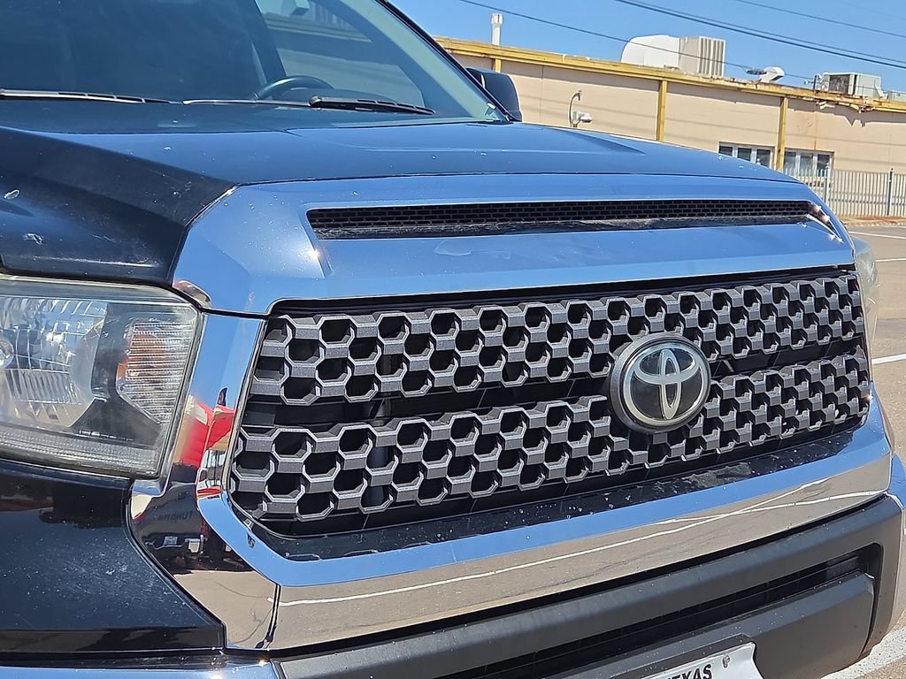 Certified 2020 Toyota Tundra SR5 w/ SR5 Leather Package RWD image 5