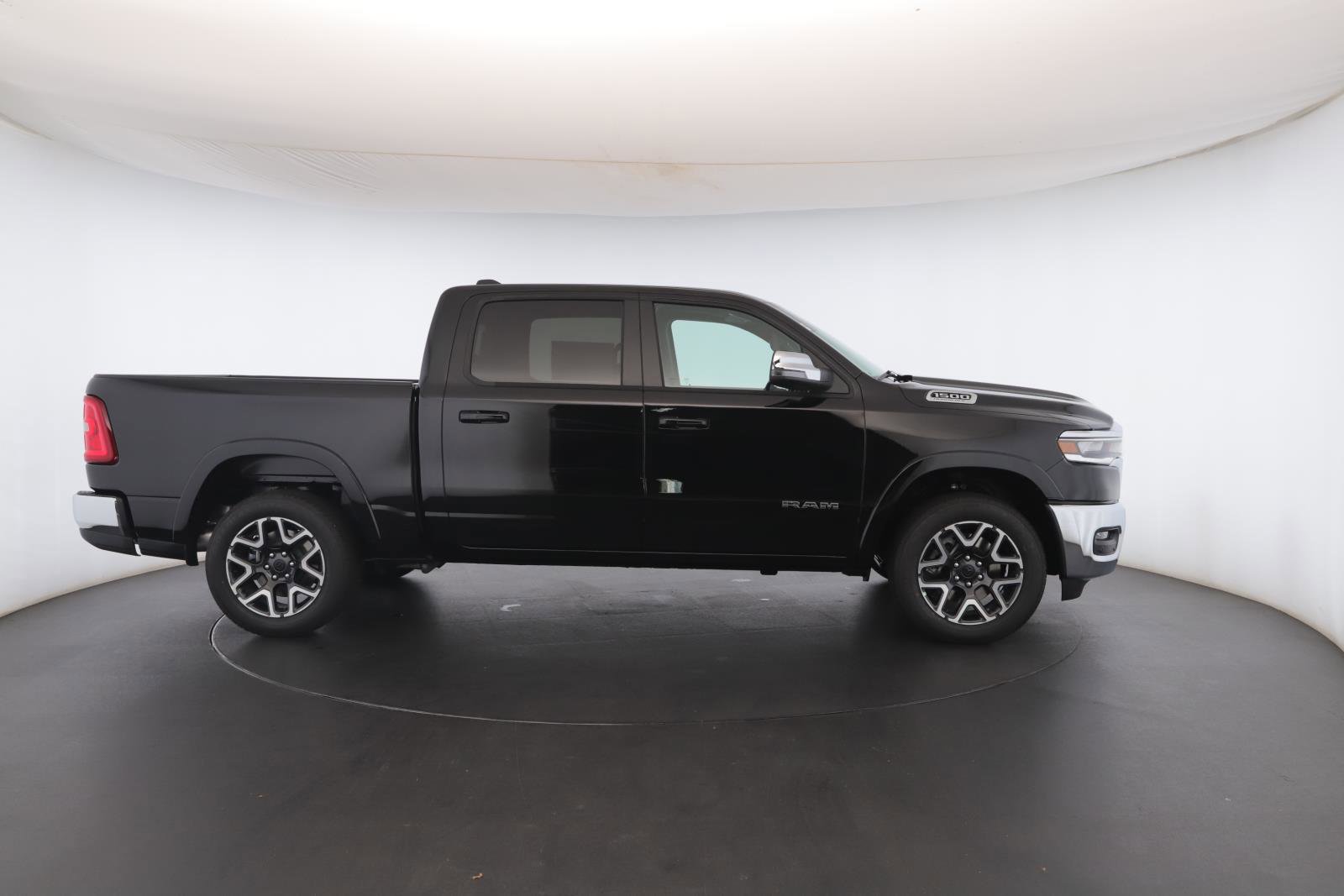 New 2026 RAM 1500 Laramie image 32