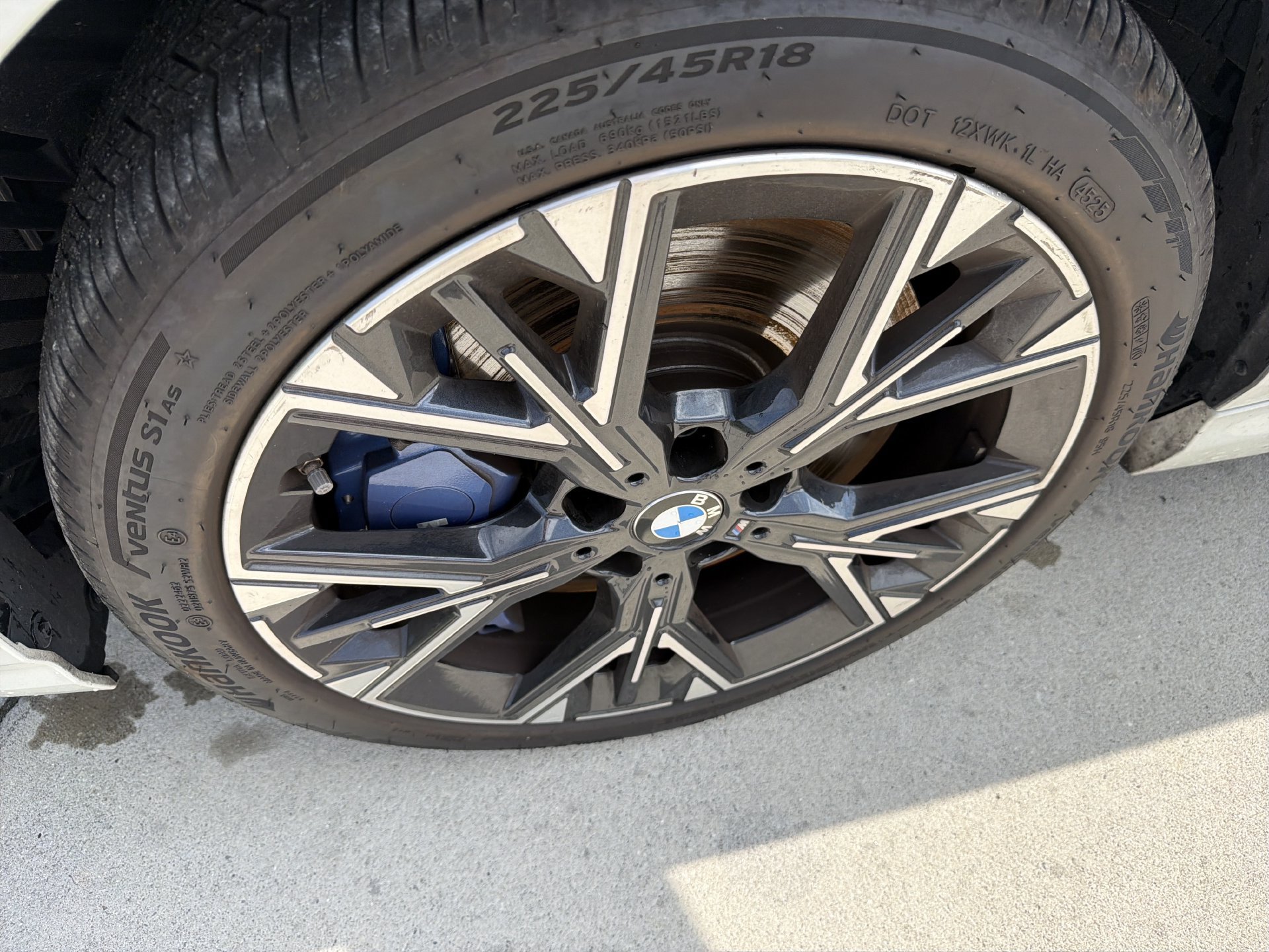 Certified 2026 BMW M235i xDrive AWD/4WD image 10