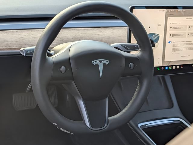 Used 2023 Tesla Model 3 Standard Range RWD image 16