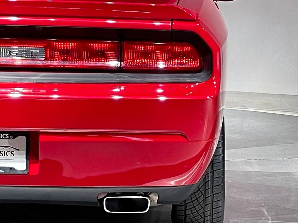 Used 2012 Dodge Challenger SXT Plus RWD image 7