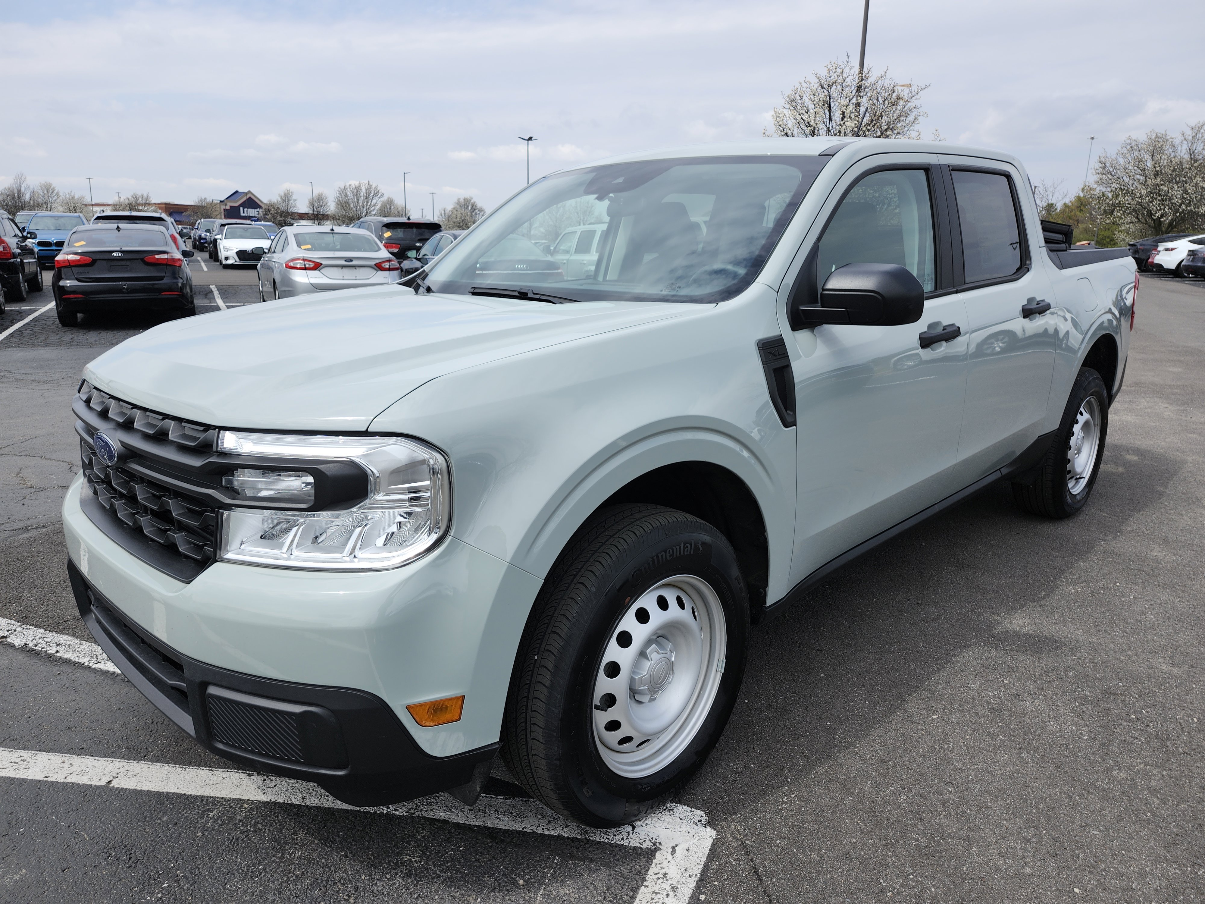 Used 2024 Ford Maverick XL image 12