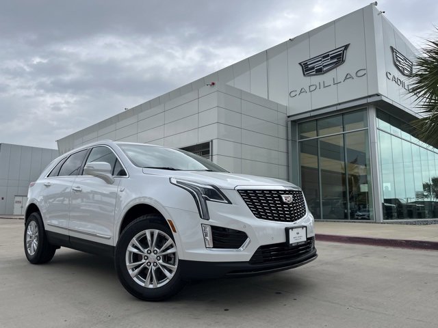 New 2025 Cadillac XT5 Luxury