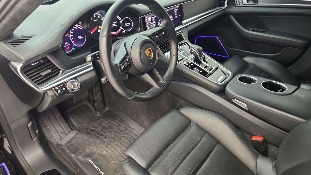 Used 2021 Porsche Panamera image 13