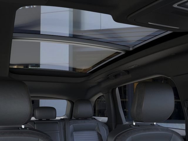 New 2025 Lincoln Nautilus Reserve w/ Jet Appearance Package AWD/4WD image 24