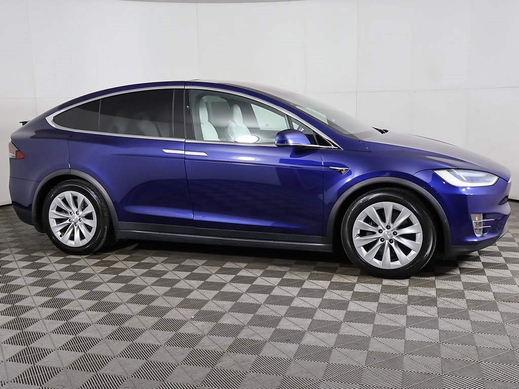Used 2017 Tesla Model X 100D image 14