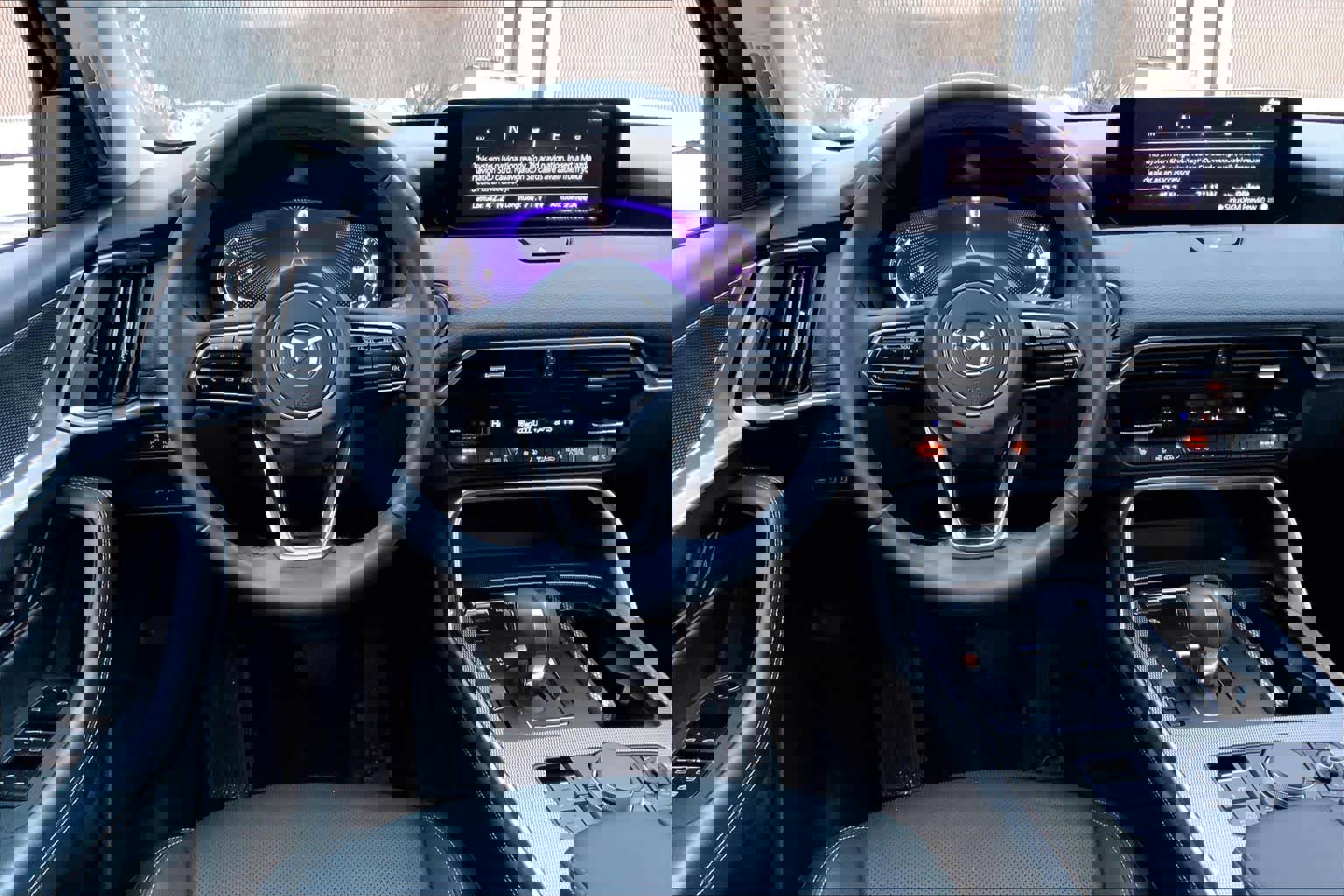 Used 2024 MAZDA CX-90 Plug-In Hybrid w/ Premium Pkg image 5