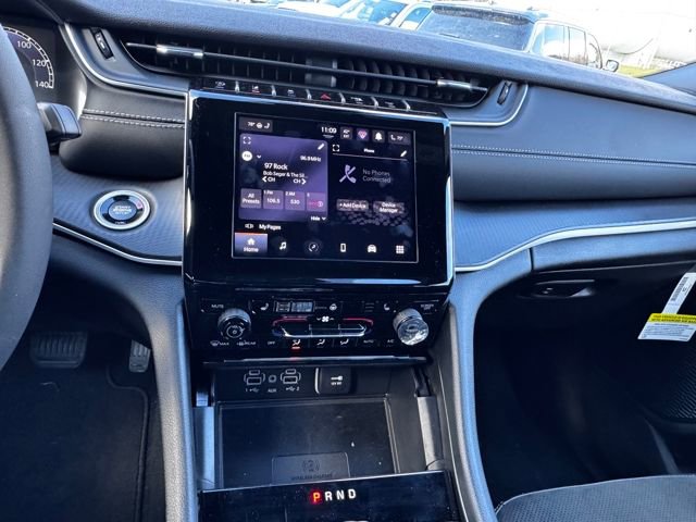 New 2025 Jeep Grand Cherokee L Altitude image 33