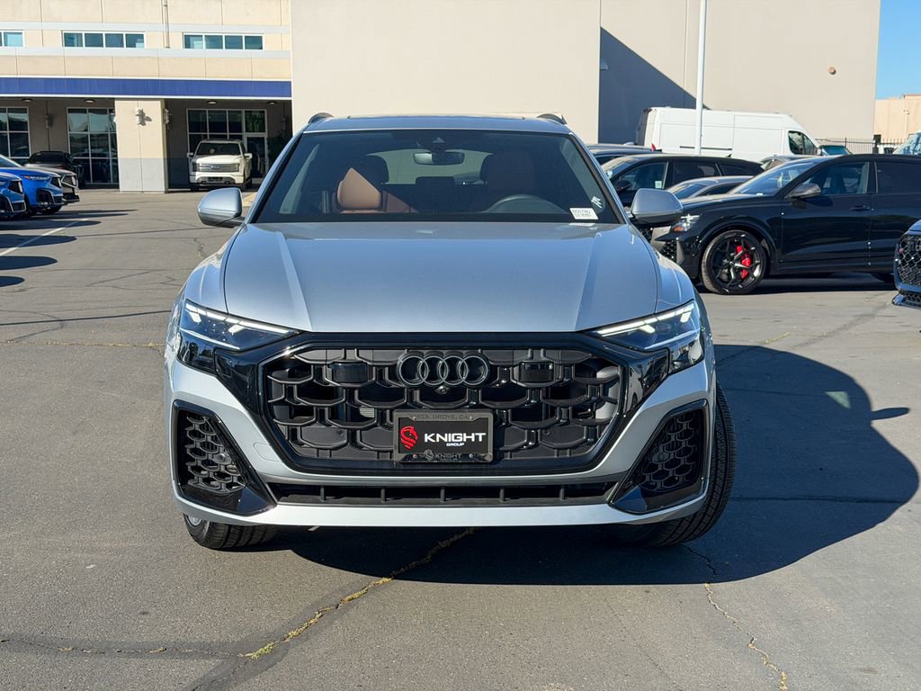 New 2025 Audi Q8 Premium Plus AWD/4WD image 4
