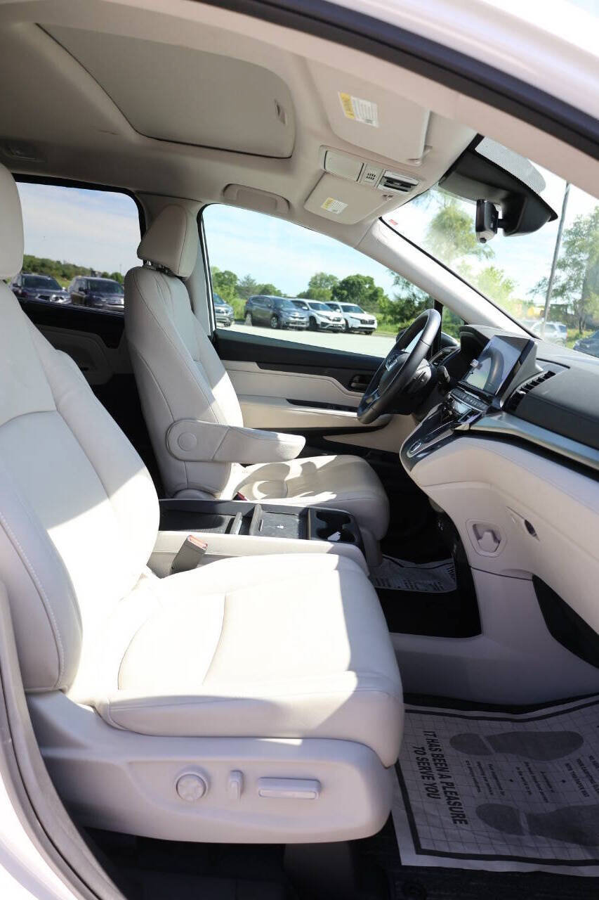 Used 2025 Honda Odyssey EX-L image 15