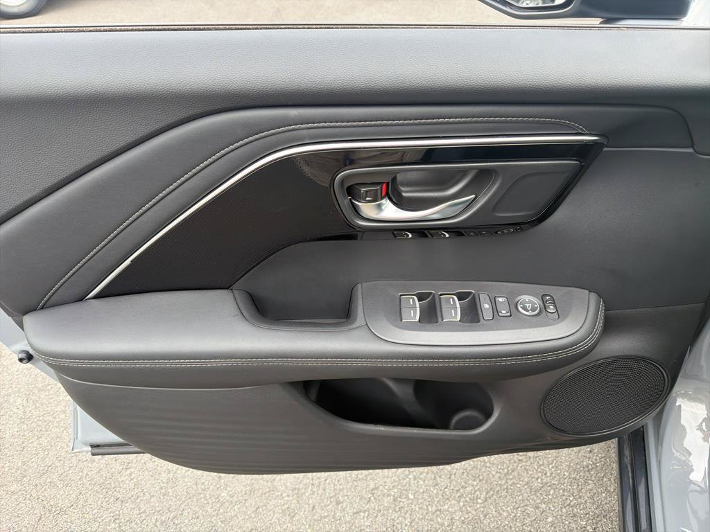 Certified 2025 Acura ADX AWD image 22