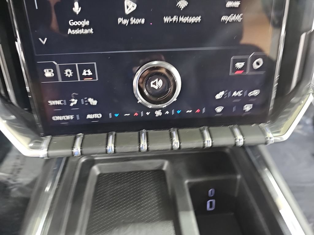 Certified 2024 GMC Acadia Elevation w/ Luxury Package FWD image 27