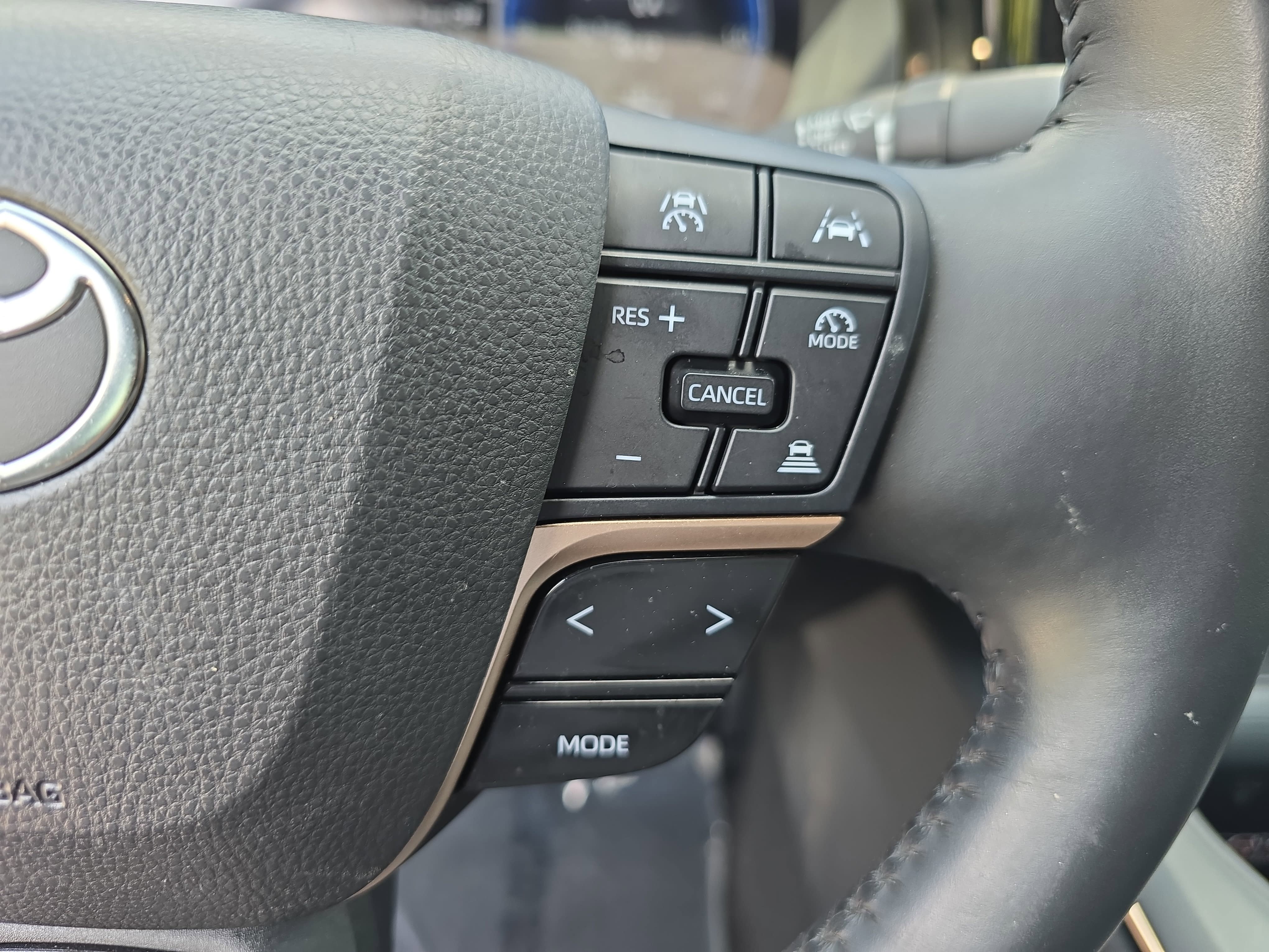 Certified 2023 Toyota Crown Platinum AWD/4WD image 19