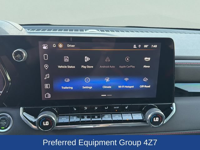 Used 2024 Chevrolet Colorado Z71 w/ Z71 Convenience Package 2 AWD/4WD image 10