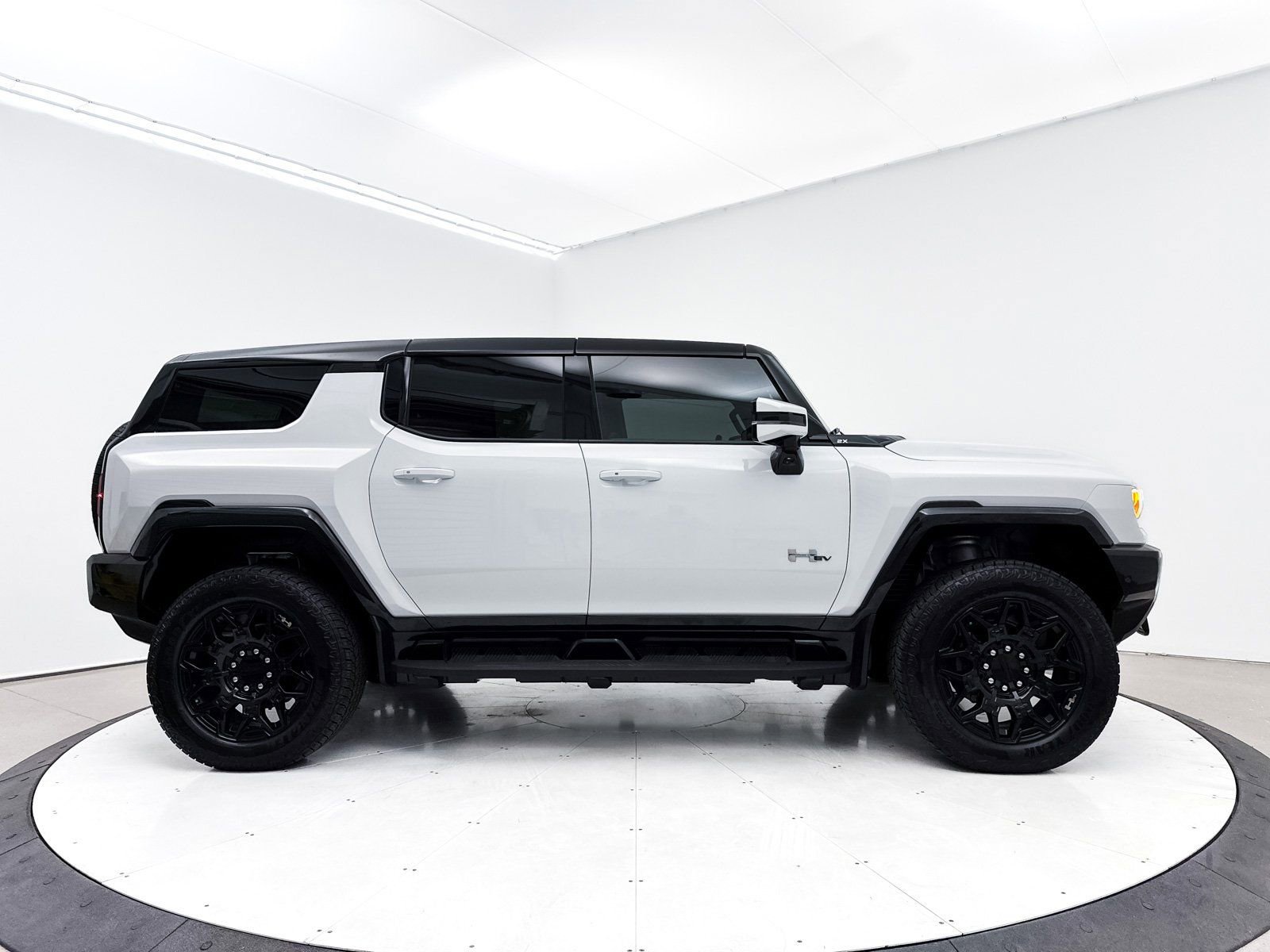 Used 2025 GMC Hummer EV 2X image 67