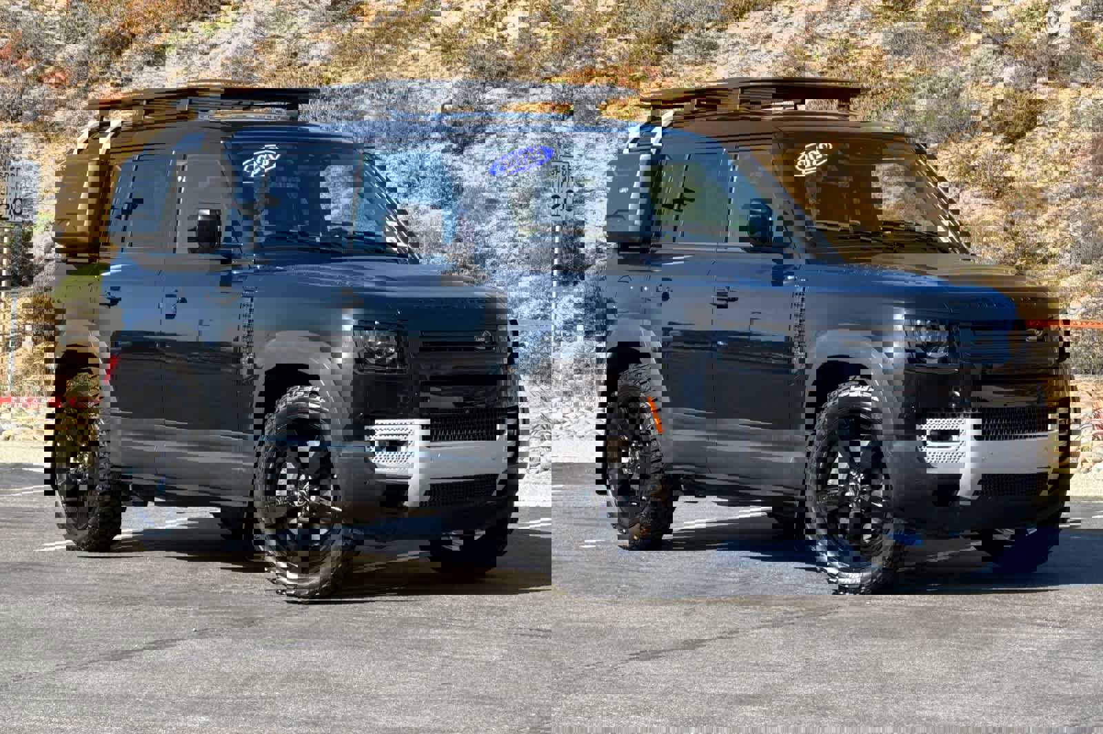 Used 2020 Land Rover Defender 110 HSE image 5