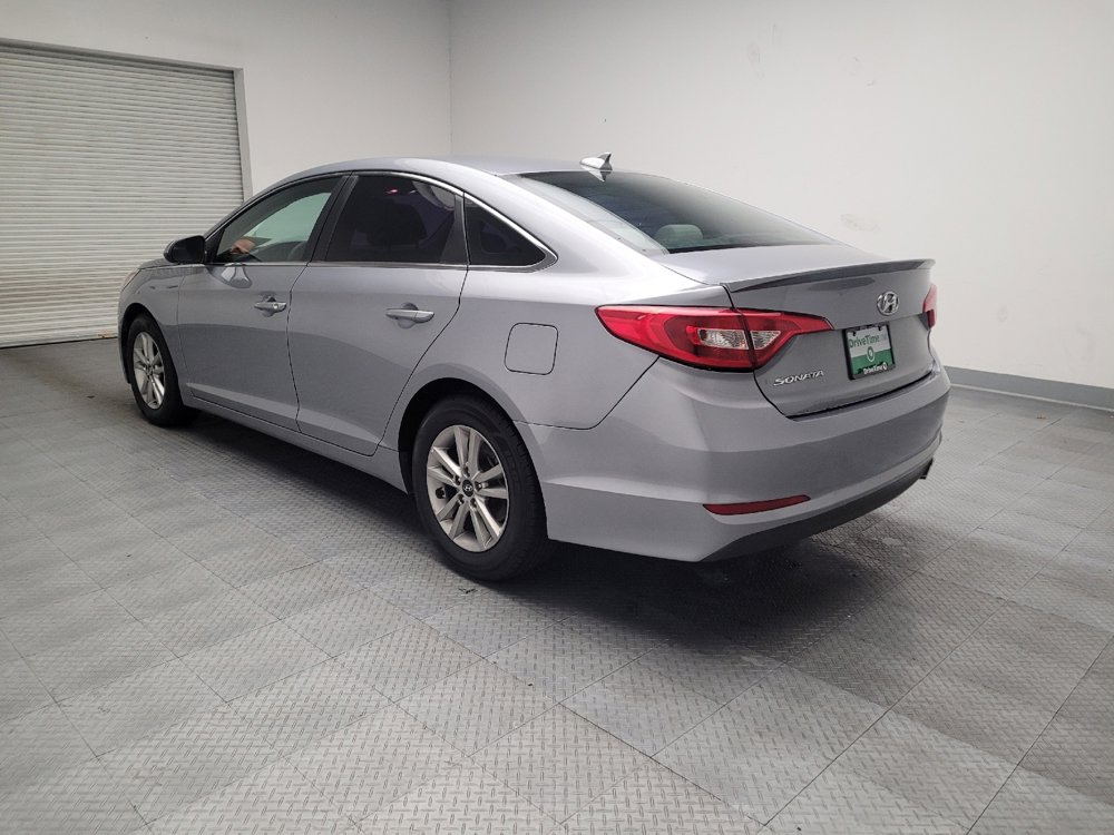 Used 2016 Hyundai Sonata SE image 5