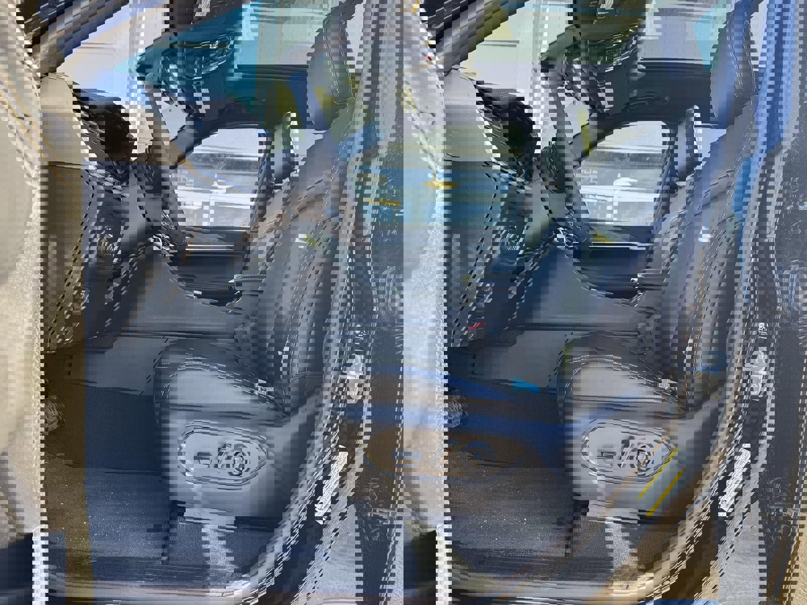 New 2025 Jeep Grand Cherokee Limited image 12