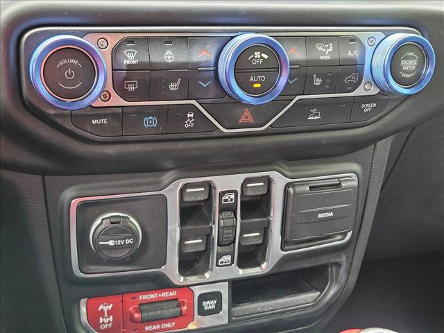 Used 2023 Jeep Wrangler Unlimited Rubicon 4xe w/ Cold Weather Group AWD/4WD image 14
