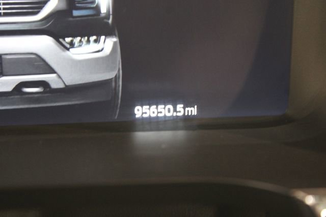 Used 2022 Ford F150 Lariat w/ Max Trailer Tow Package image 8