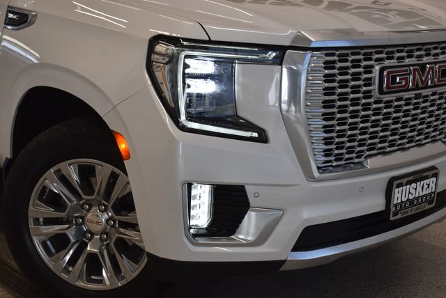 Used 2024 GMC Yukon Denali AWD/4WD image 30