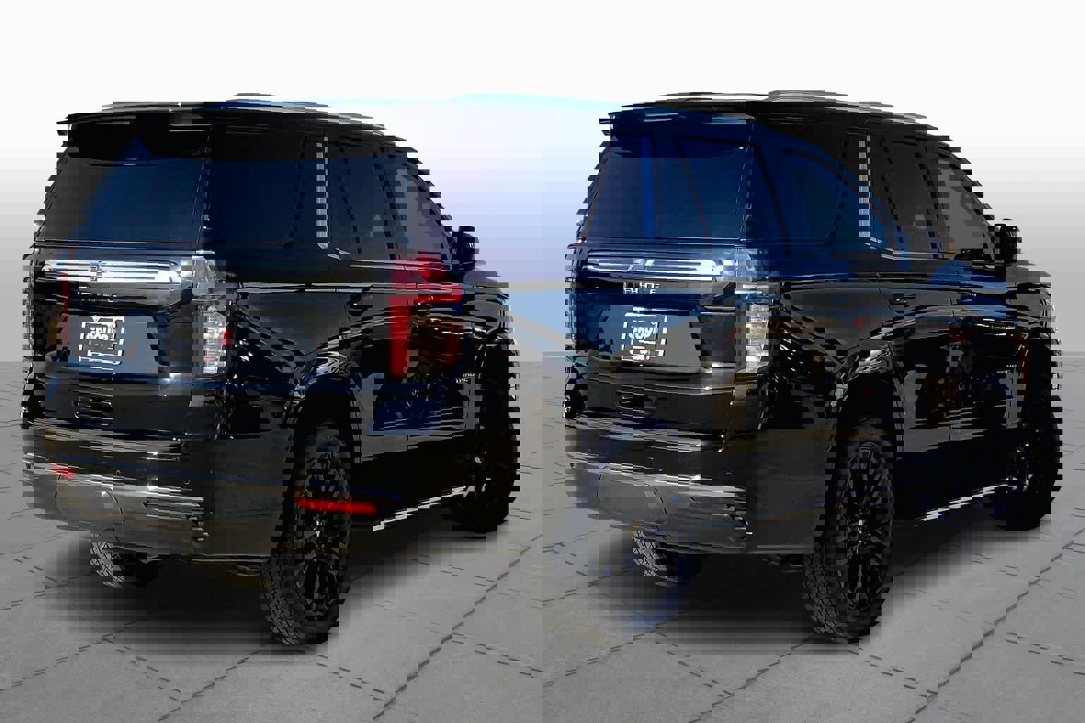 Used 2023 Chevrolet Tahoe LS w/ Driver Alert Package image 13