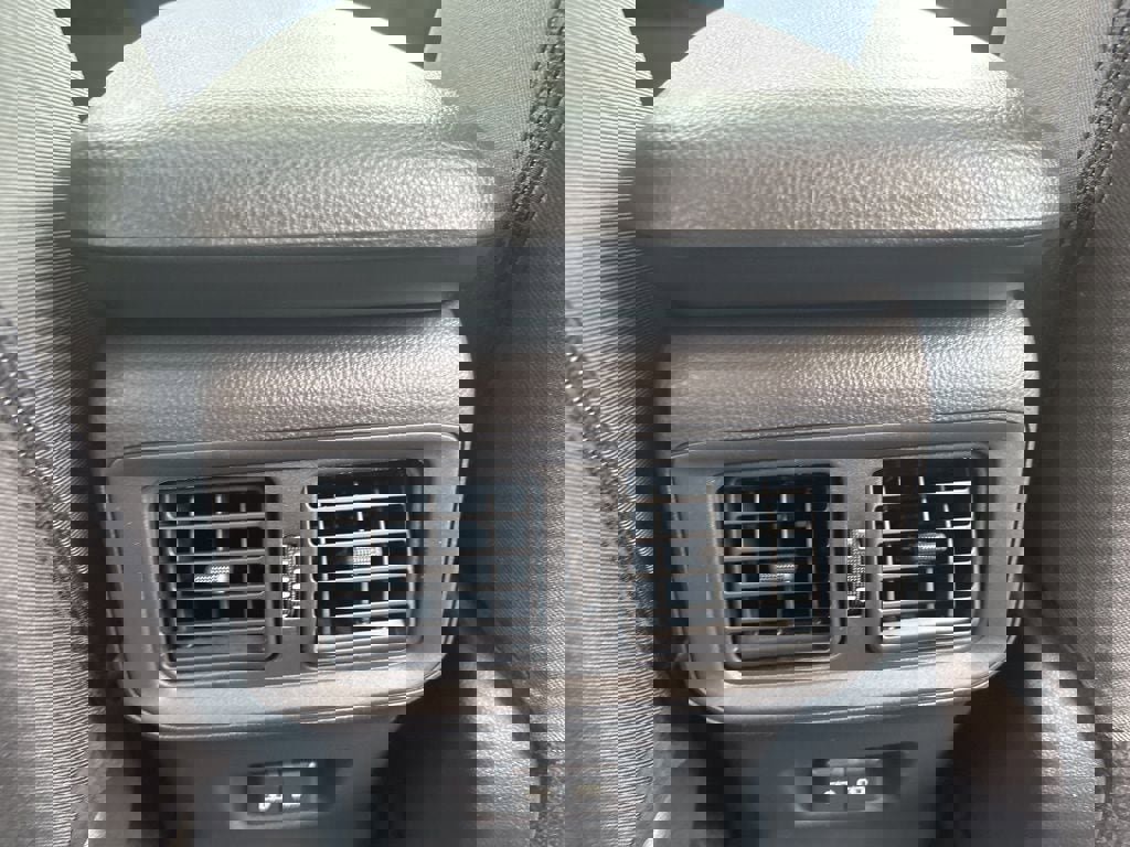 New 2025 Toyota RAV4 XLE image 11