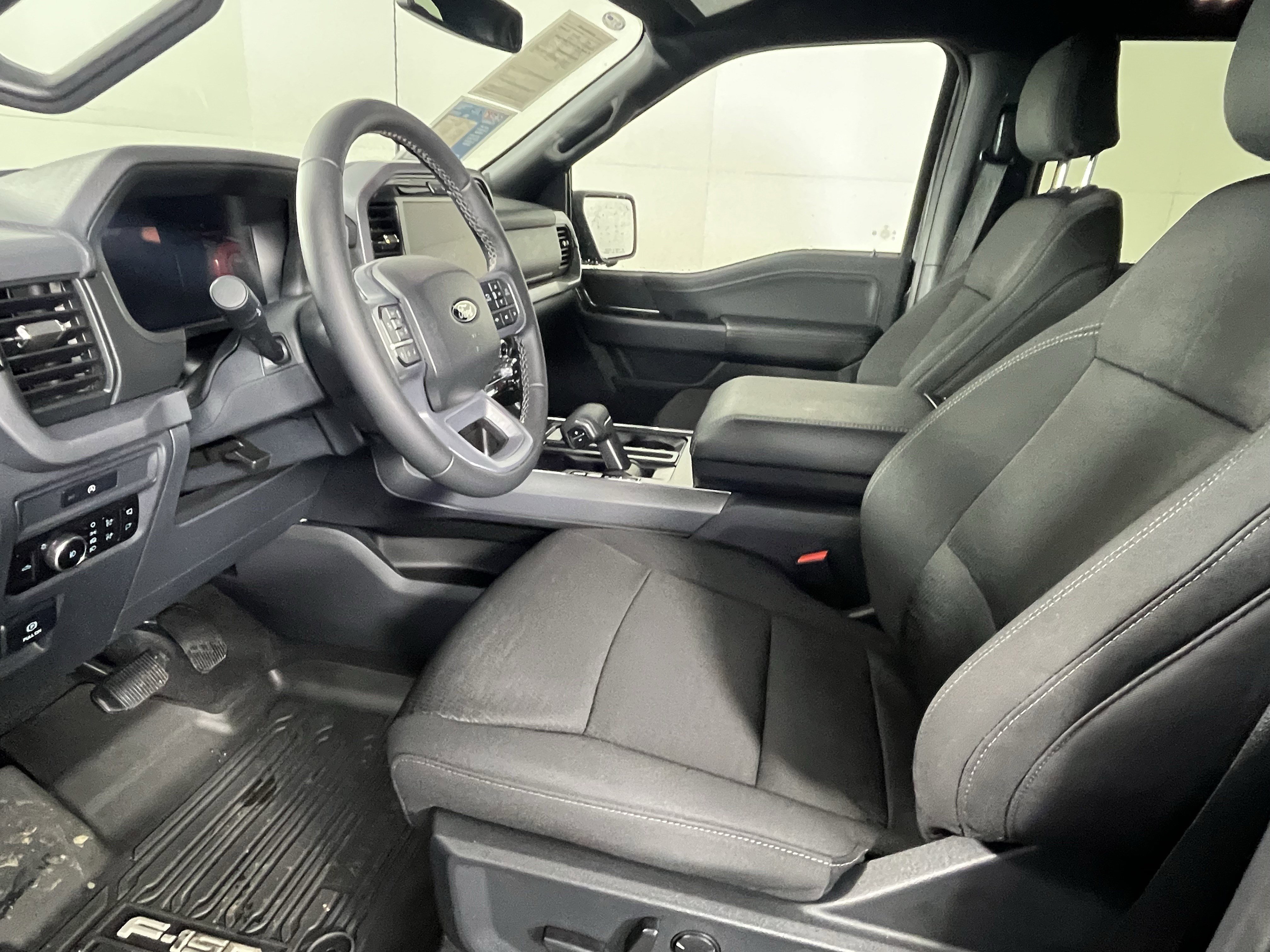 Used 2025 Ford F150 XLT w/ Equipment Group 302A MID image 9