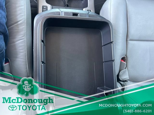 Used 2016 Toyota Sequoia Platinum AWD/4WD image 12