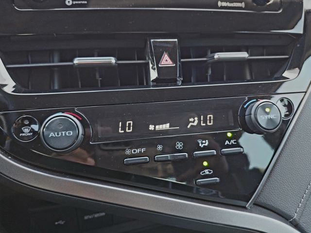 Used 2022 Toyota Camry LE FWD image 23