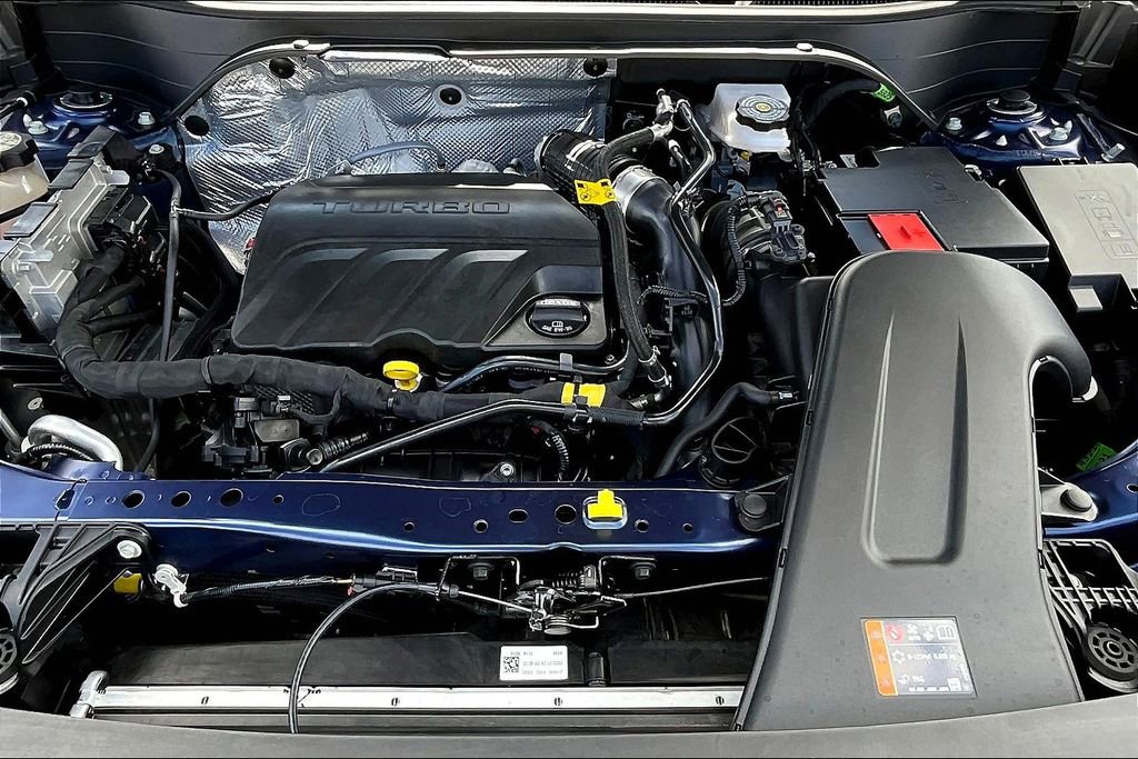 Used 2024 Chevrolet Trax LT w/ Driver Confidence Package image 9