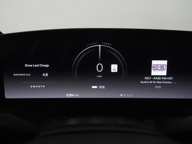 Used 2025 Lucid Air Touring image 19