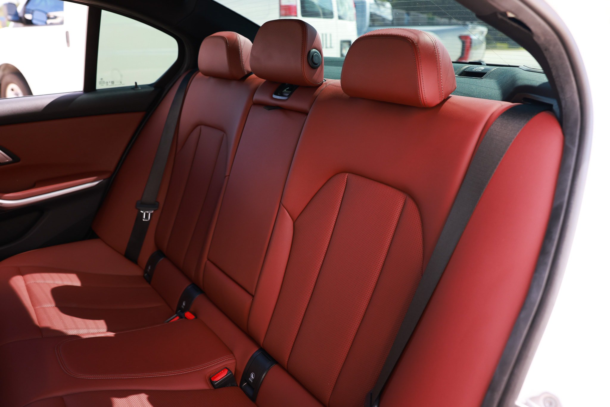 Used 2025 BMW M340i w/ Premium Package RWD image 12