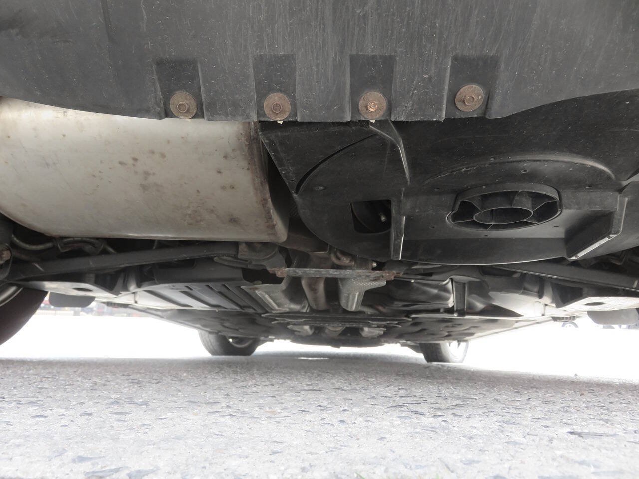 Used 2015 MINI Cooper 4-Door Hardtop FWD image 39