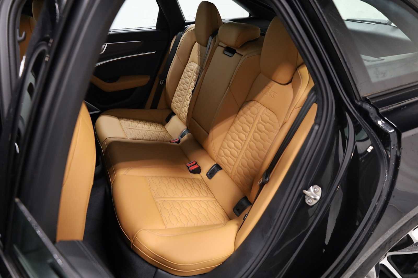 New 2026 Audi RS 6 performance image 34